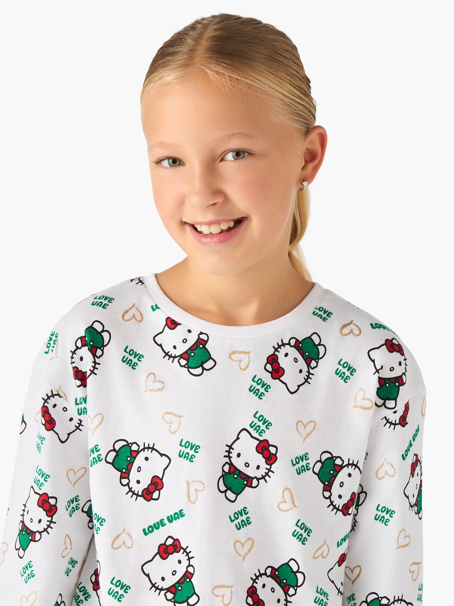Girls Round Neck Cotton T-Shirt with UAE National Day Print and Long Sleeves