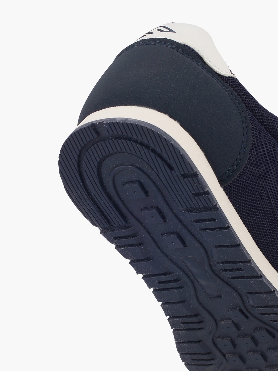 Hook and Loop Sports Shoes