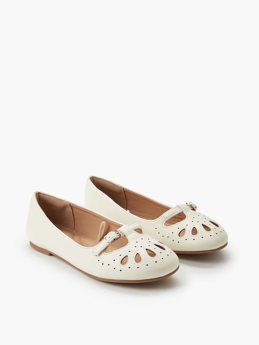 Buckle Accent Ballerina Shoes