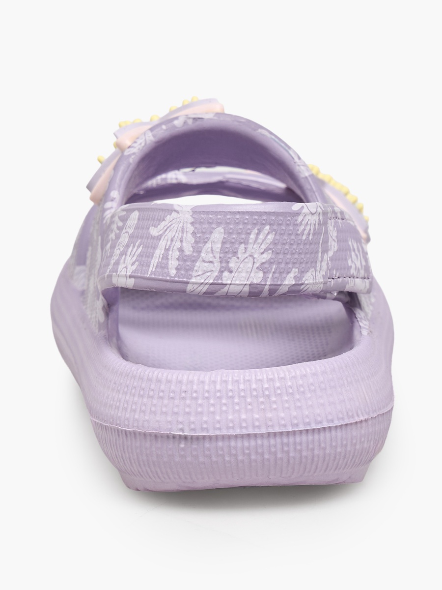Hook and Loop Clogs