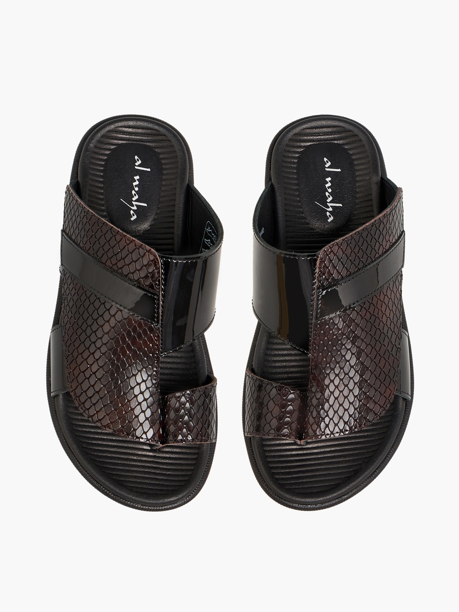 Textured Arabic Sandals