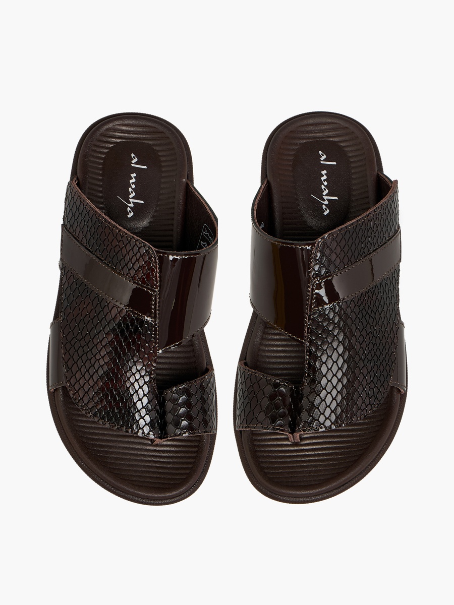 Textured Arabic Sandals