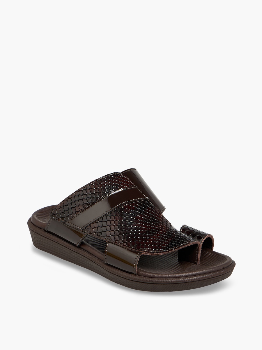 Textured Arabic Sandals