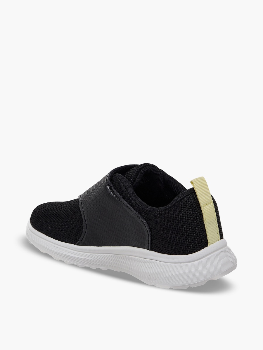 Hook and Loop Sports Shoes
