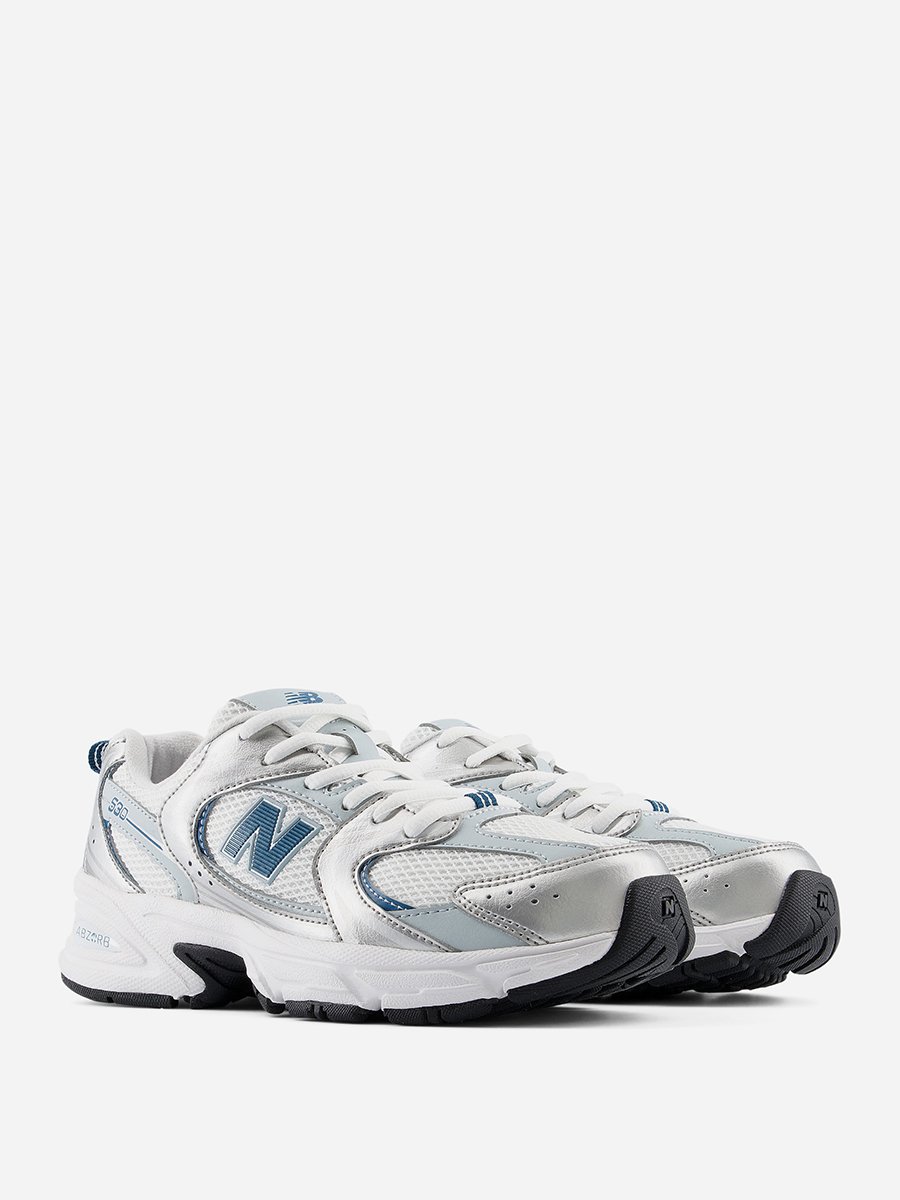 530 Sneakers