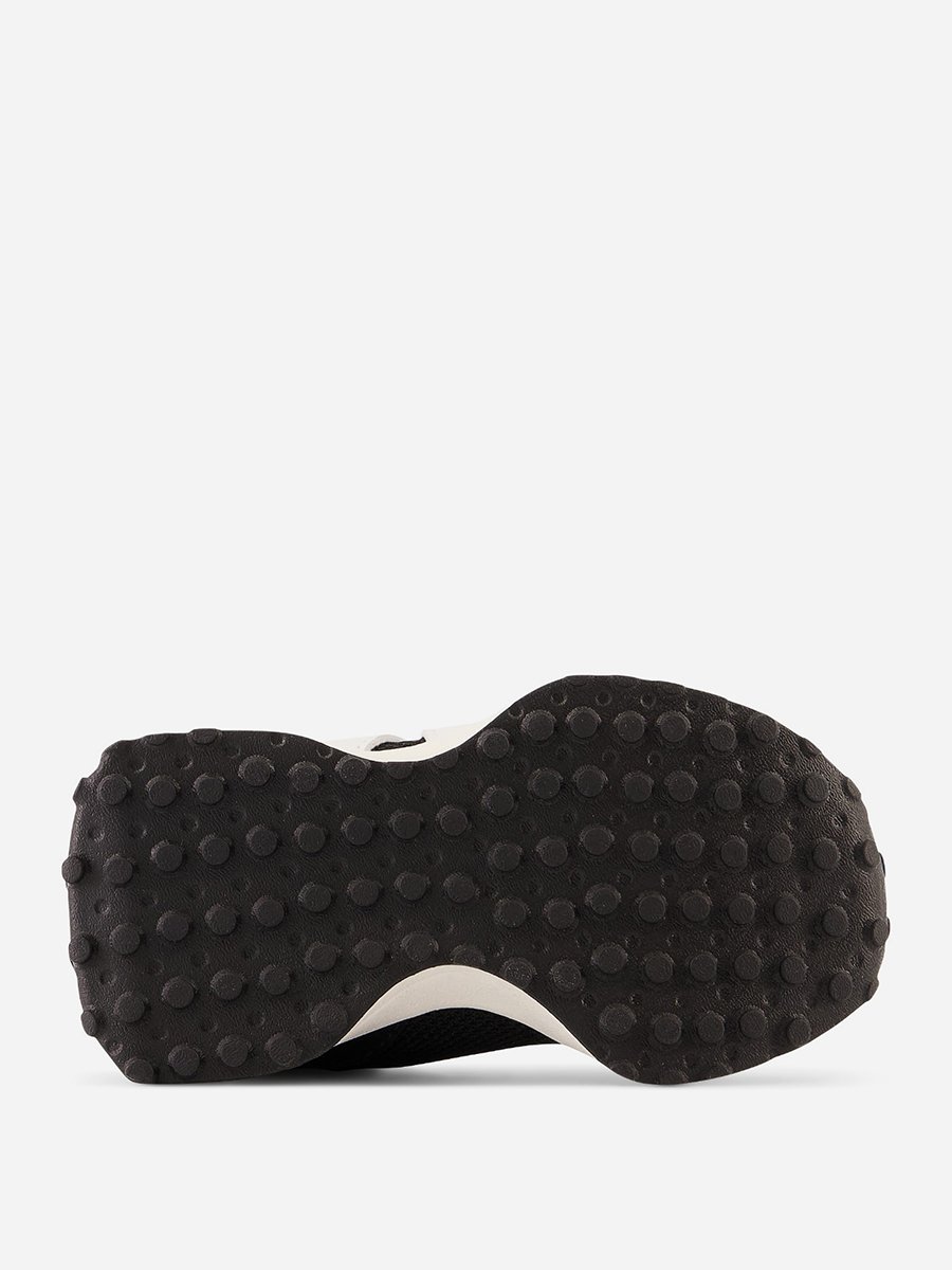 327 Sneakers