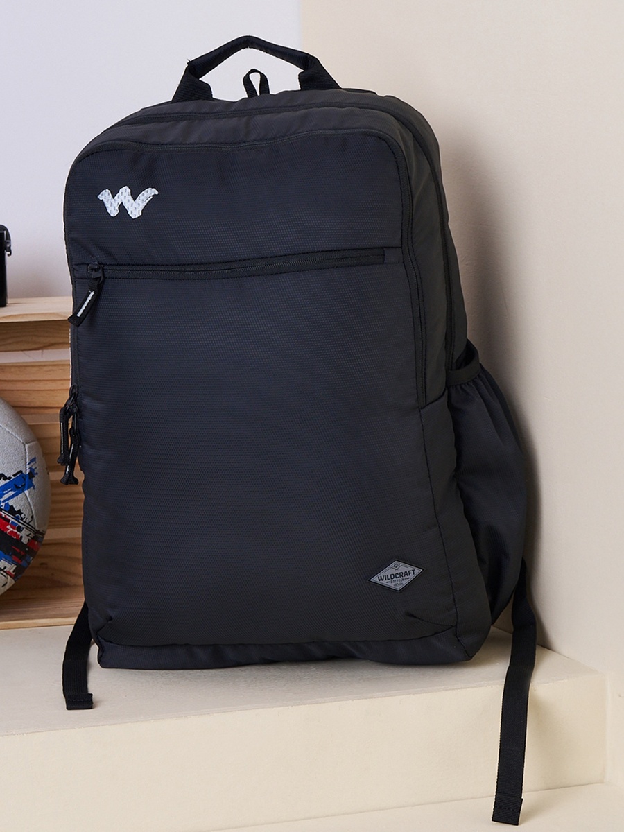 Solid Backpack with Adjustable Shoulder Straps - 23x32x46 cm