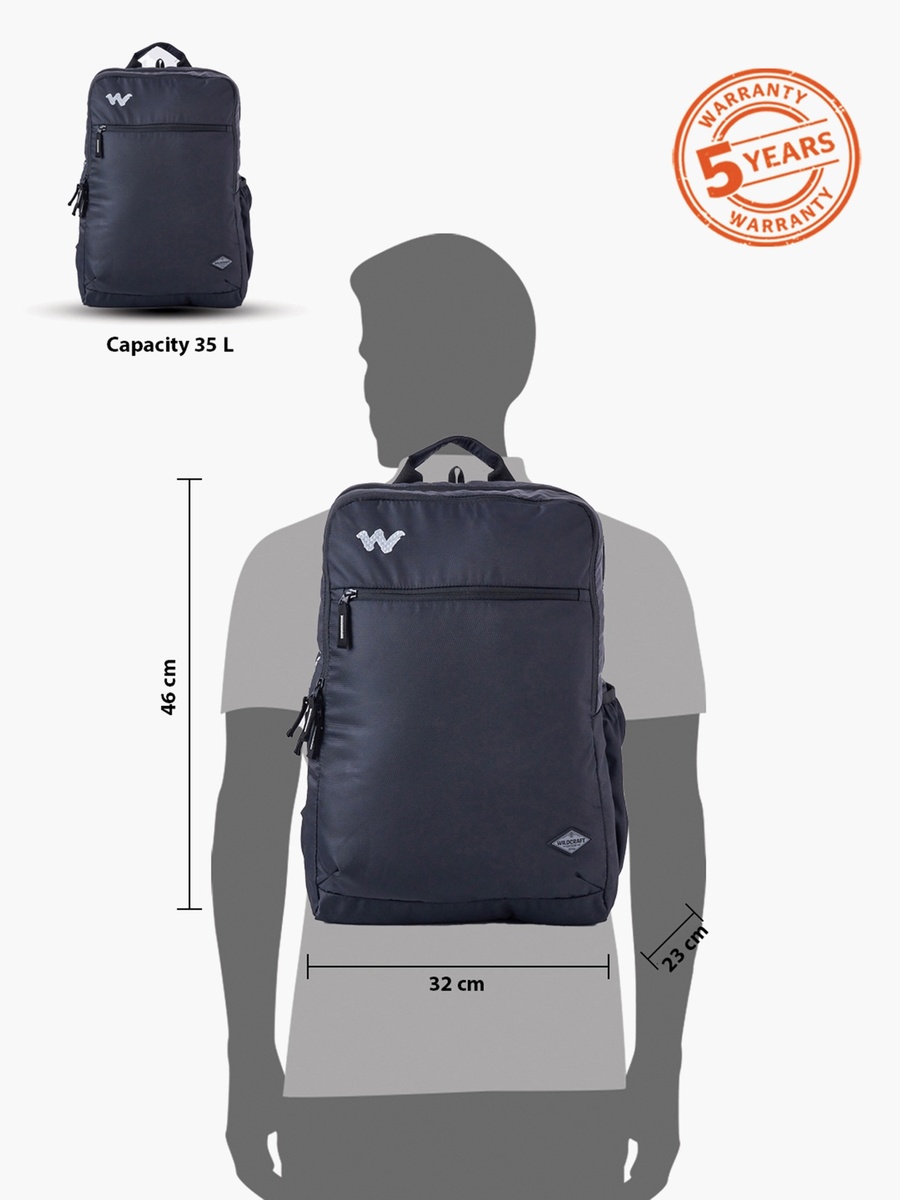 Solid Backpack with Adjustable Shoulder Straps - 23x32x46 cm