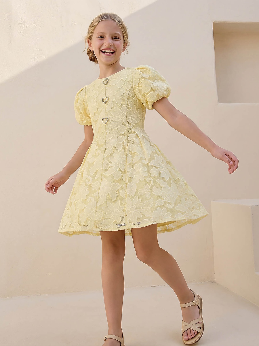 Round Neck Short Sleeves Knee Length A-Line Dress with Floral Lace