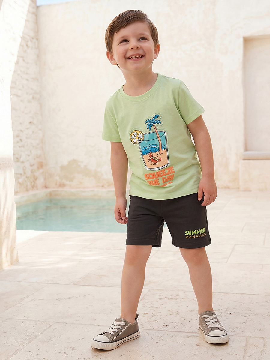 Set of 3 Crew Neck Short Sleeves T-Shirt and Shorts Set with Print