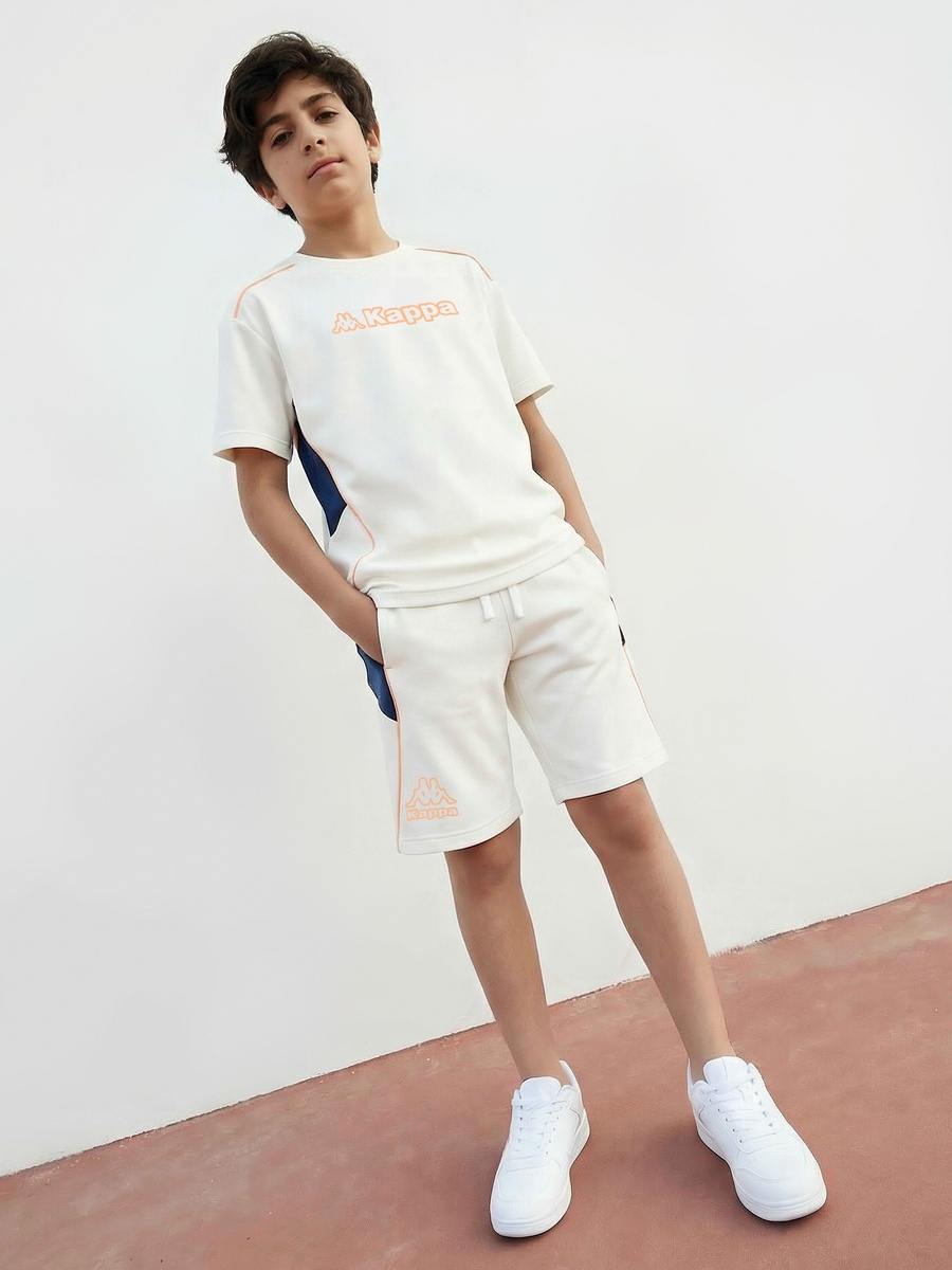 Crew Neck Short Sleeves T-Shirt and Shorts Set with Colourblock Panel