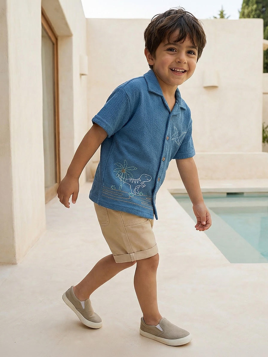 Short Sleeves Shirt with Dinosaur Embroidery