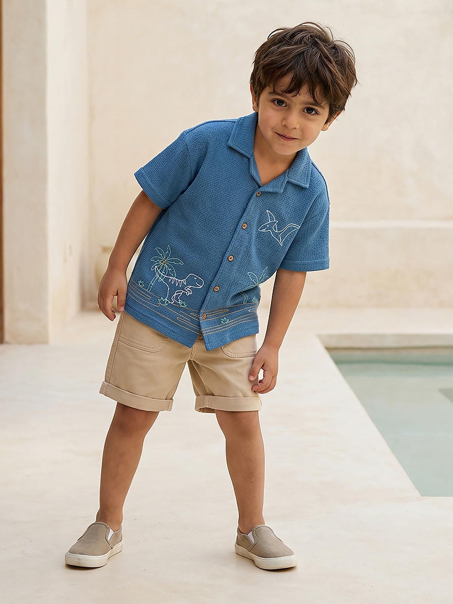 Short Sleeves Shirt with Dinosaur Embroidery