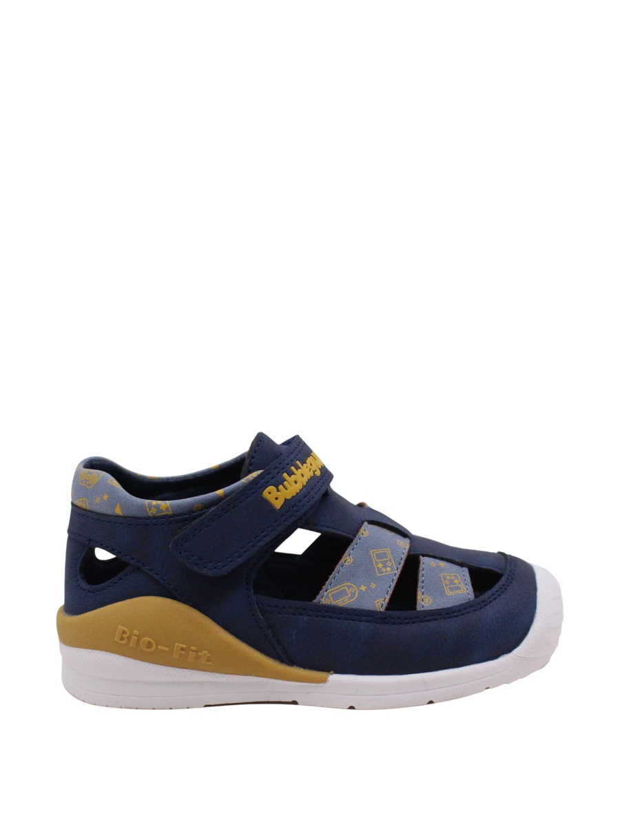 Casual Closed-Toe Shoes with Strap Closure