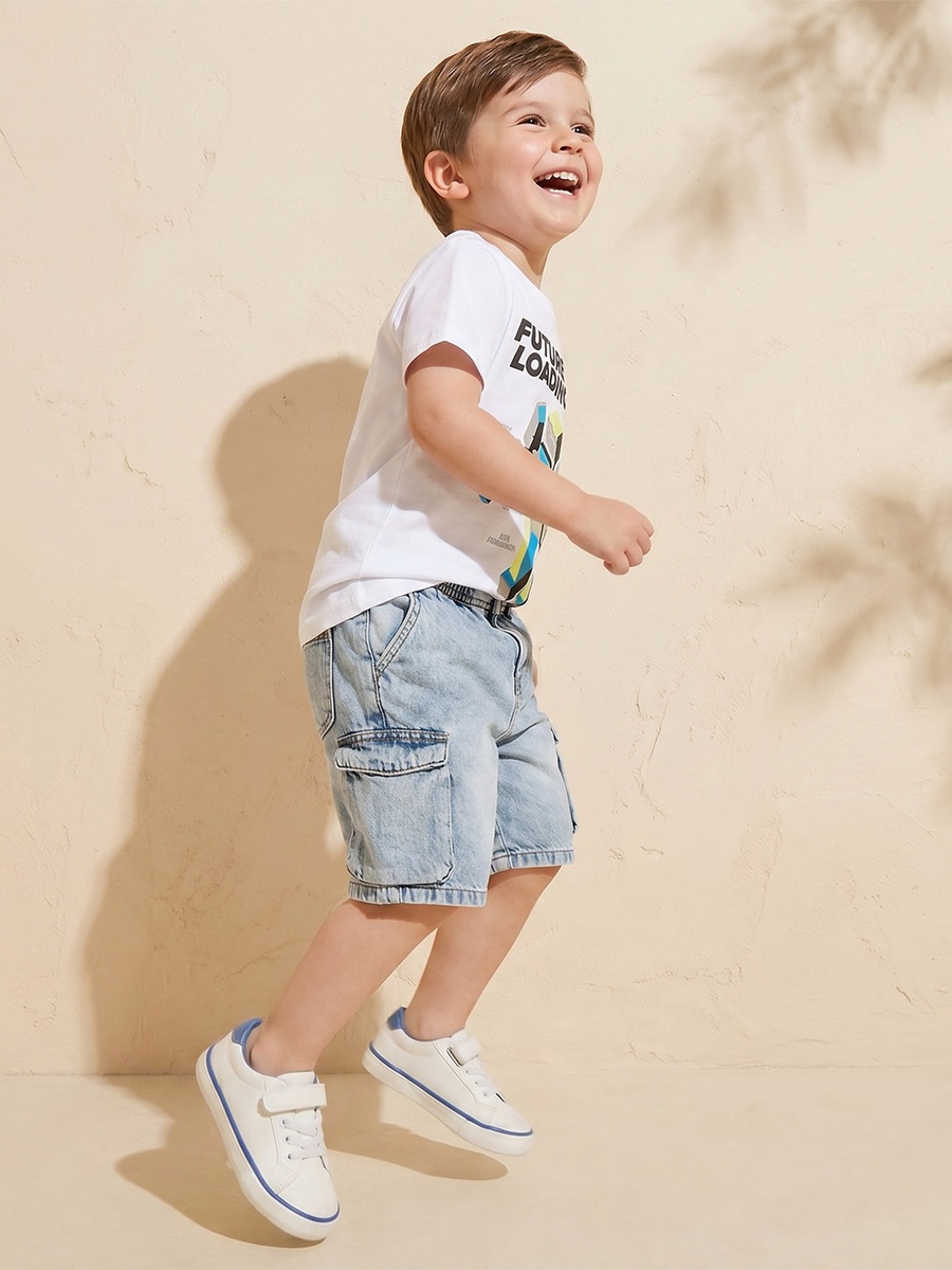 Crew Neck Short Sleeves T-Shirt with Robot Print