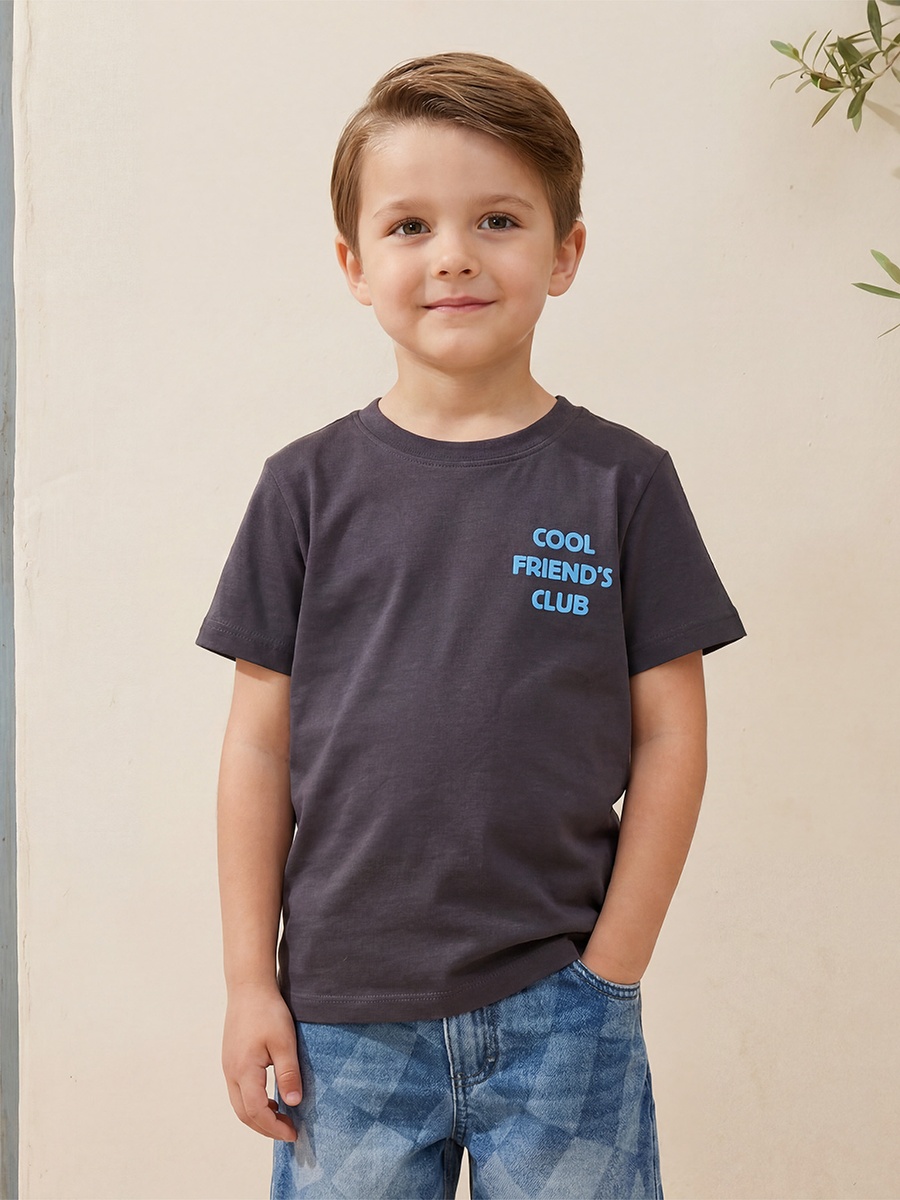Crew Neck Short Sleeves T-Shirt with Slogan Print