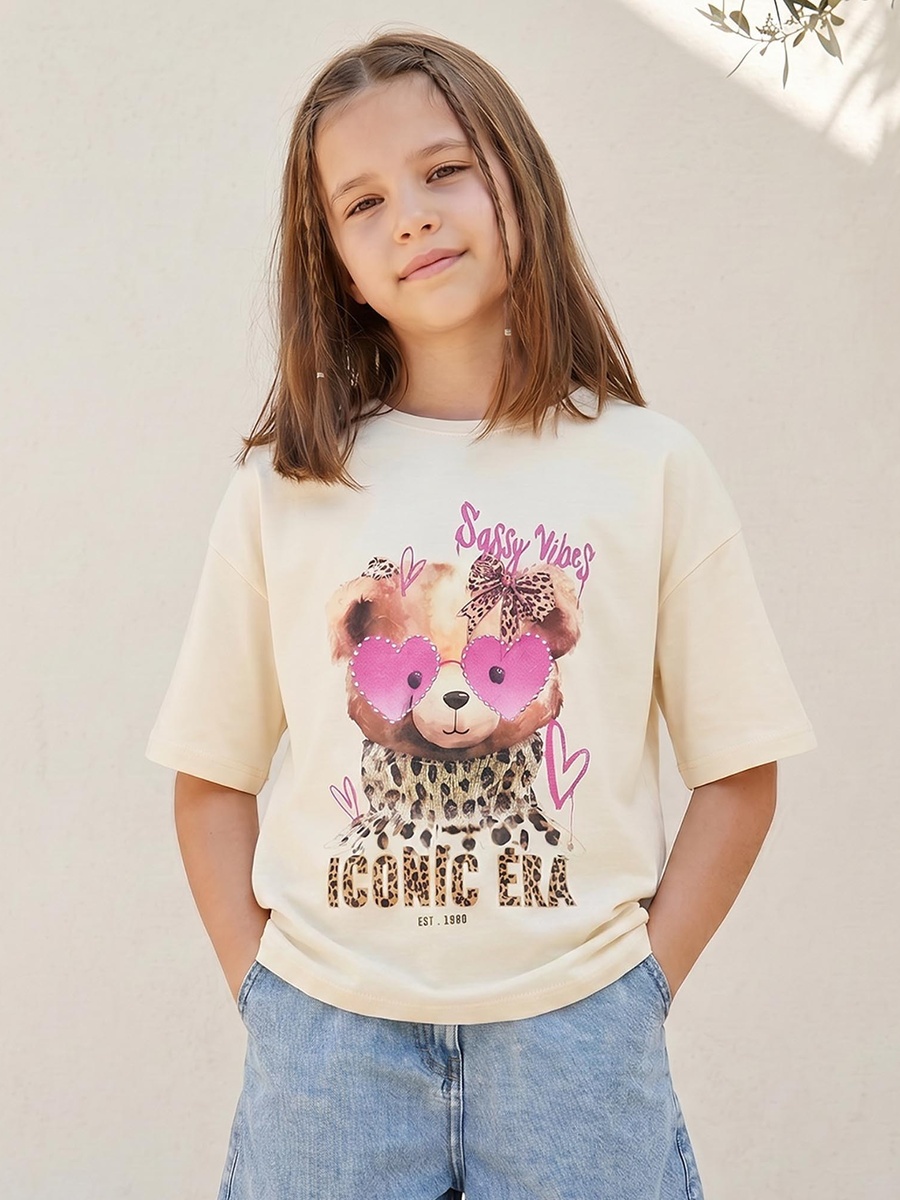 Crew Neck Short Sleeves T-Shirt with Graphic Print