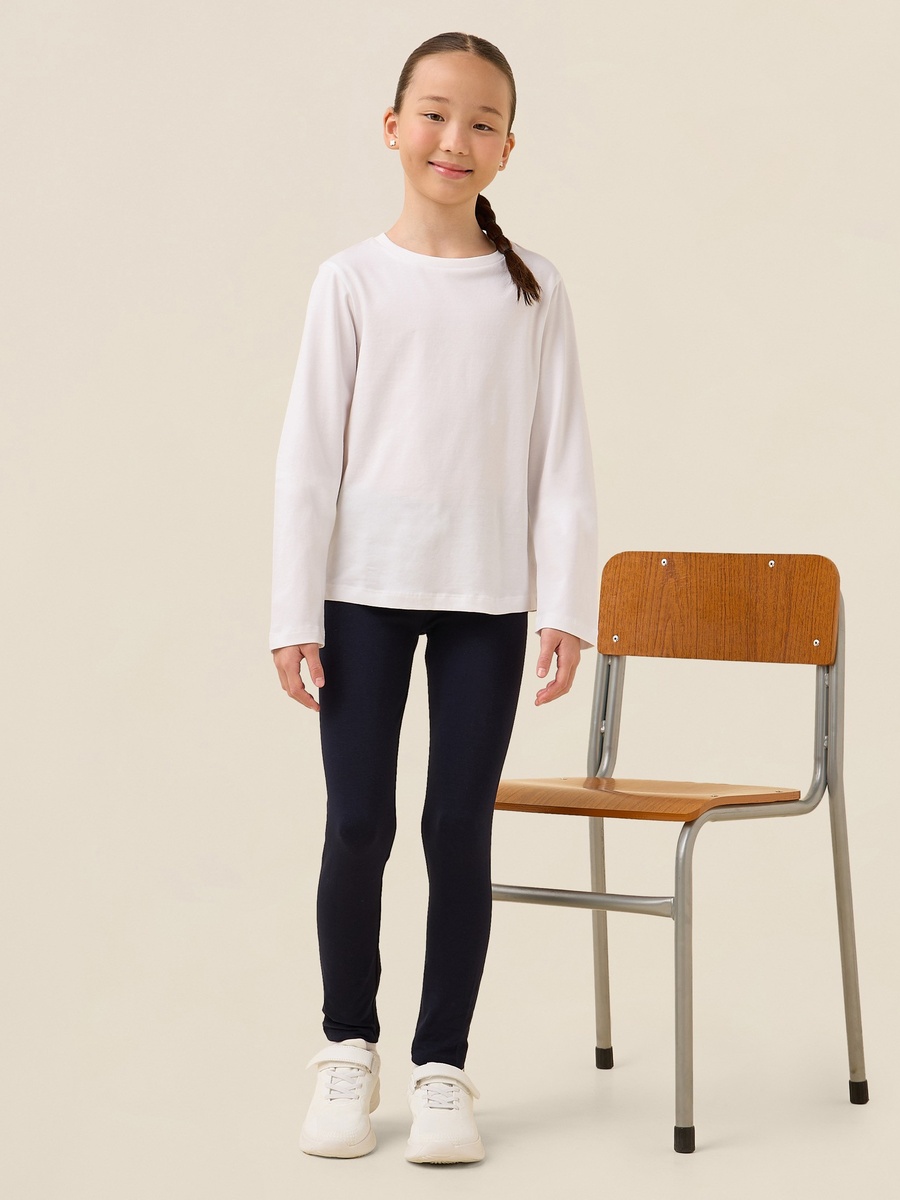 Solid Round Neck T-Shirt with Long Sleeves