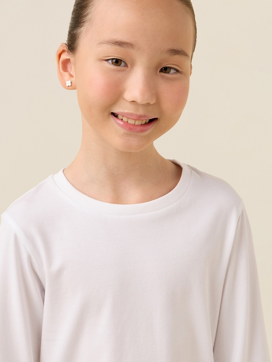 Solid Round Neck T-Shirt with Long Sleeves