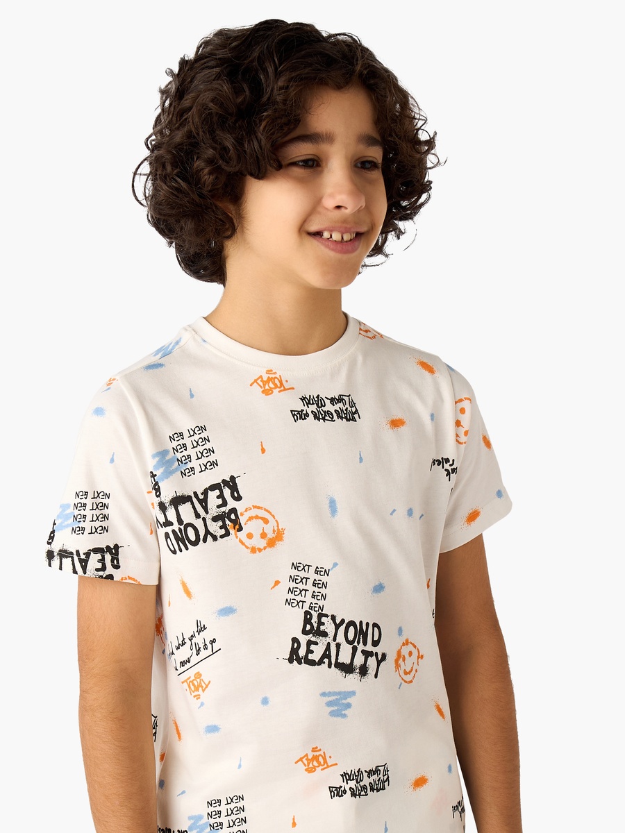 Set of 3 Short Sleeves T-Shirt and Shorts Set with Print