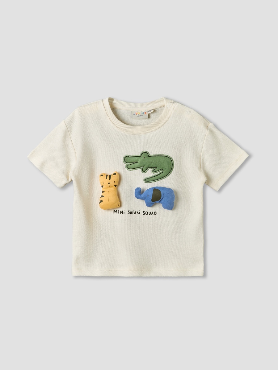 Crew Neck Short Sleeves T-Shirt and Shorts Set with Safari Applique