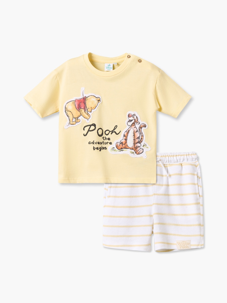 Crew Neck Short Sleeves T-Shirt and Shorts Set with Winnie The Pooh Applique