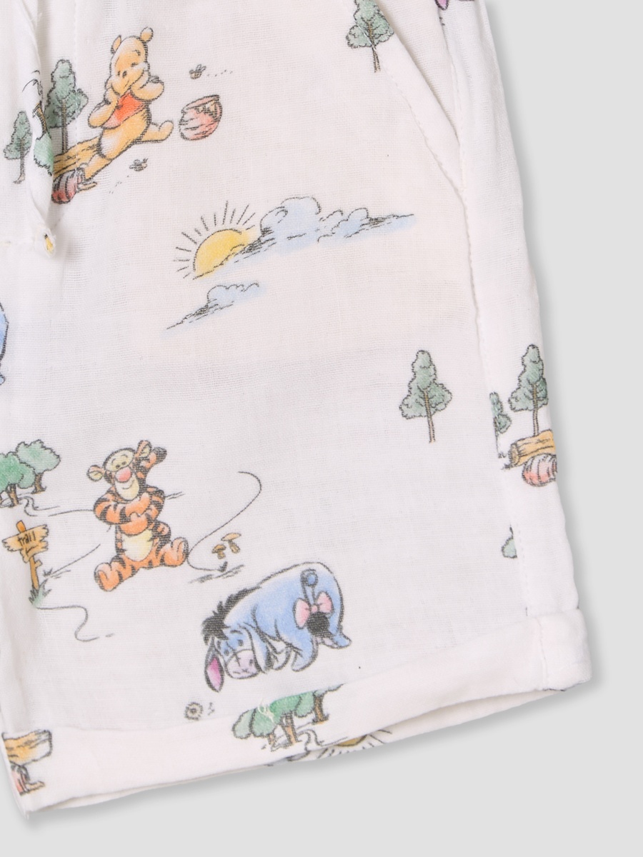 Collared Short Sleeves Shirt and Shorts Set with Winnie the Pooh Print