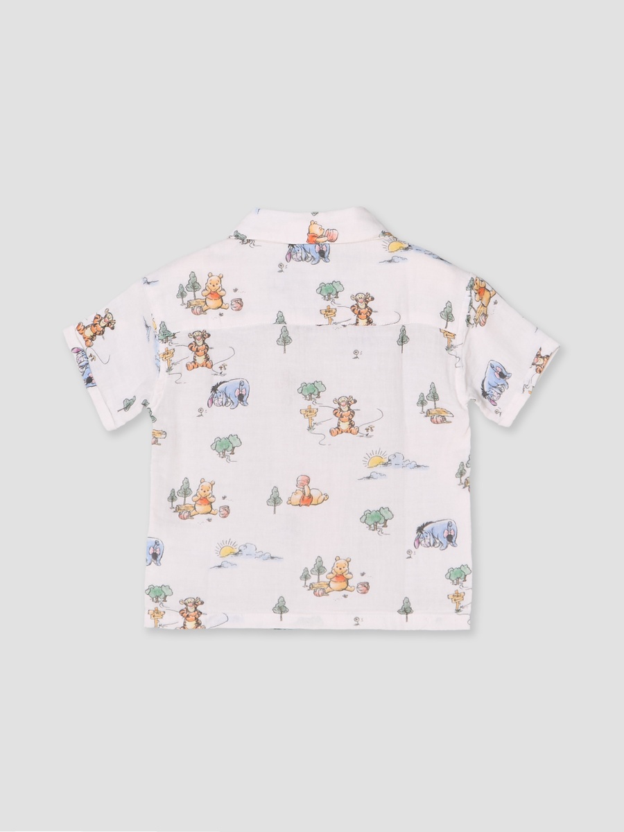 Collared Short Sleeves Shirt and Shorts Set with Winnie the Pooh Print