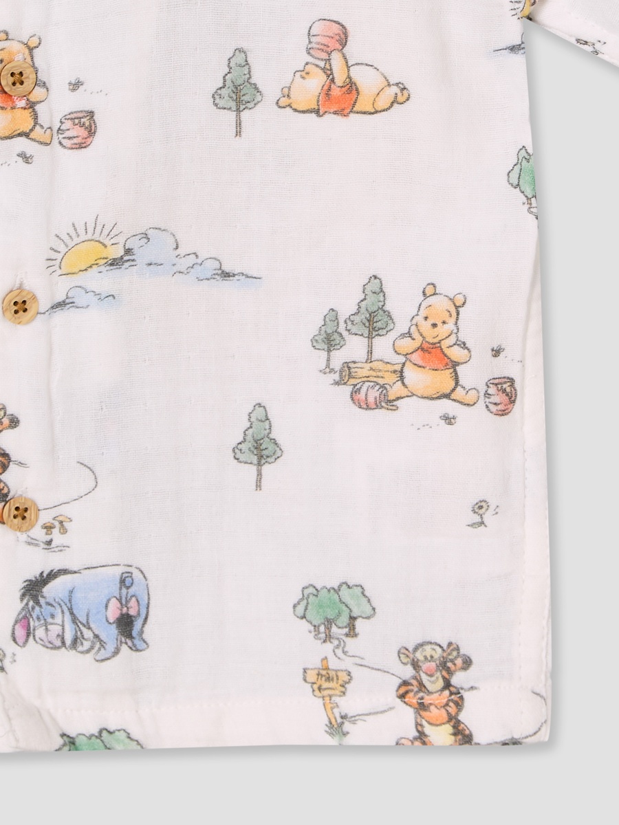 Collared Short Sleeves Shirt and Shorts Set with Winnie the Pooh Print
