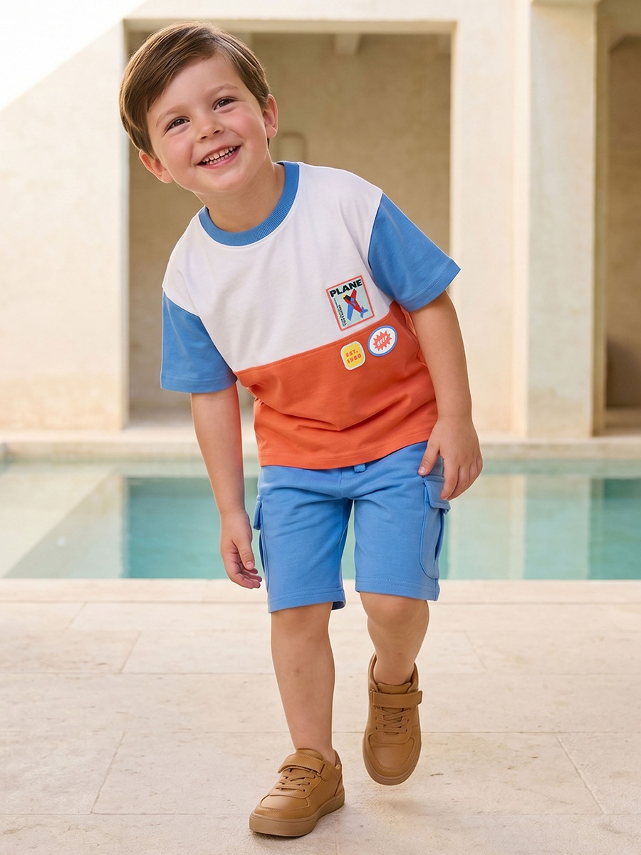 Crew Neck Short Sleeves T-Shirt and Cargo Shorts Set with Colourblock Design