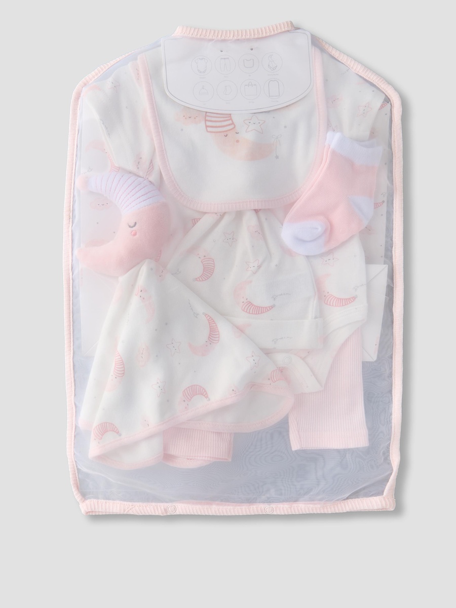 Set of 8 Clothing Gift Set with Gift Bag