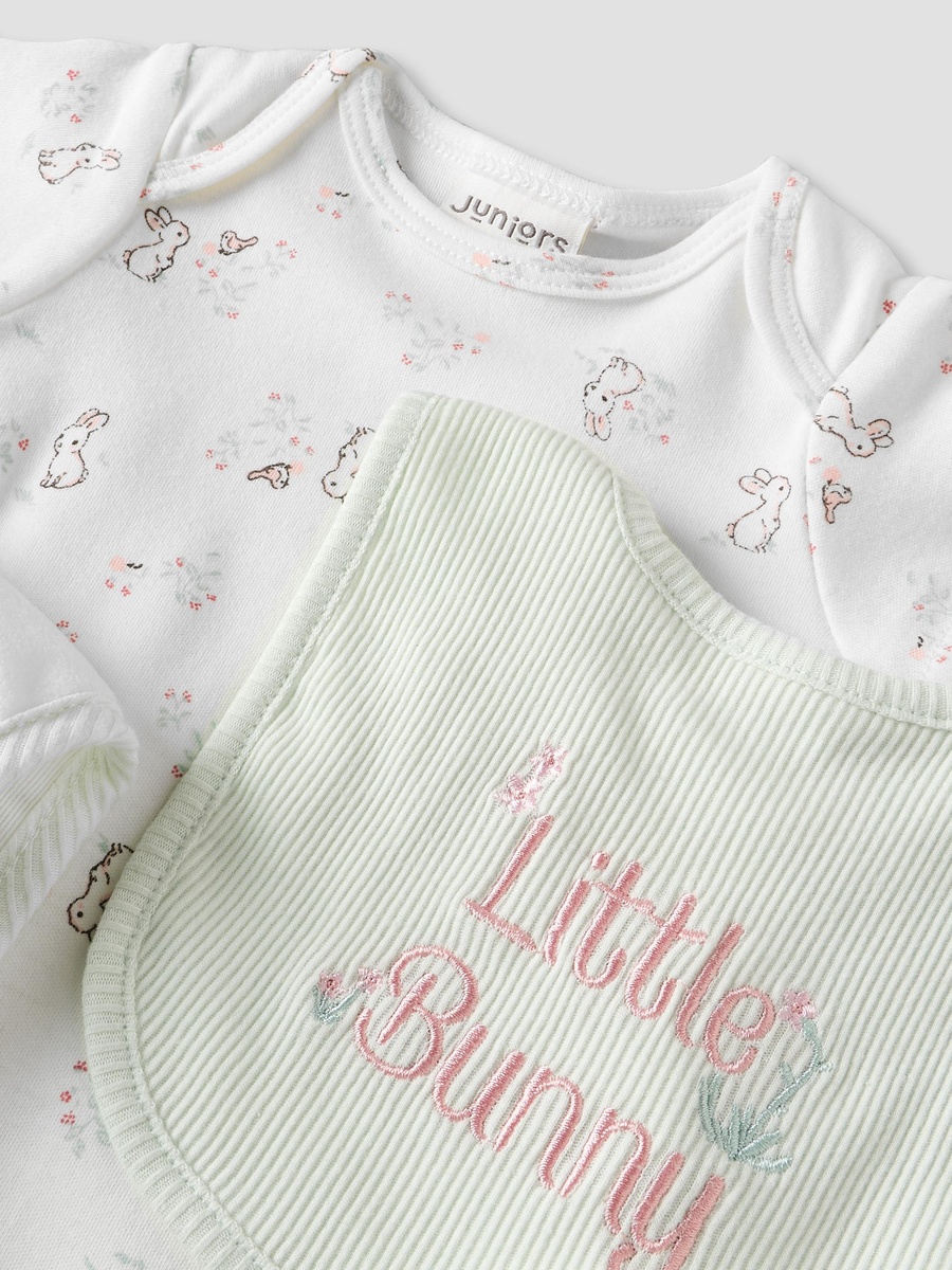 Set of 8 Clothing Gift Set with Bunny Print