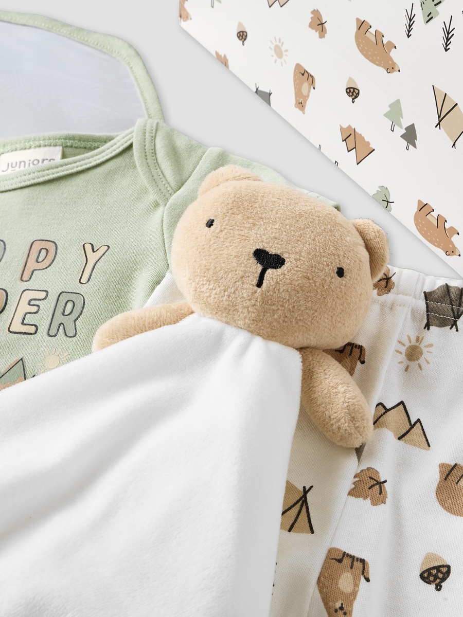 Set of 8 Clothing Gift Set with Camping Print