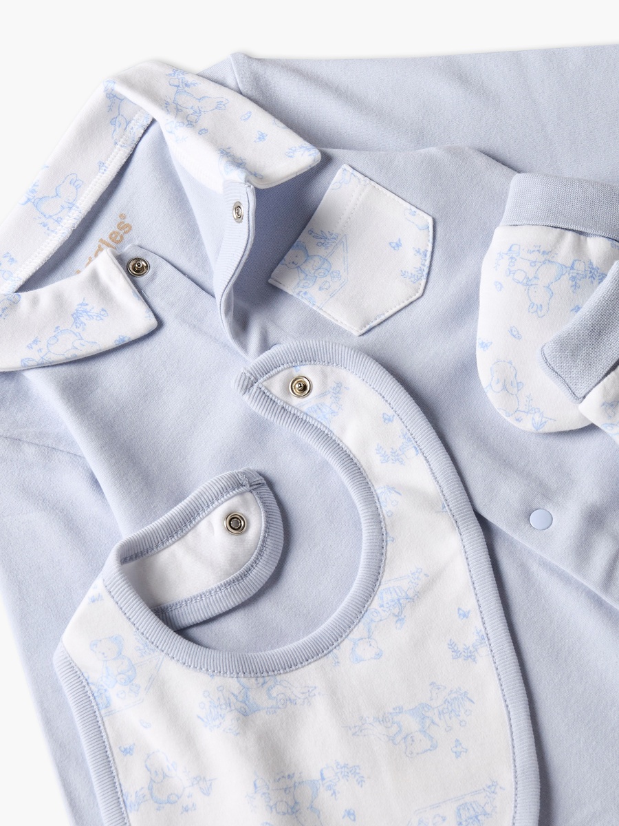 Set of 6 Clothing Gift Set with Bear Print