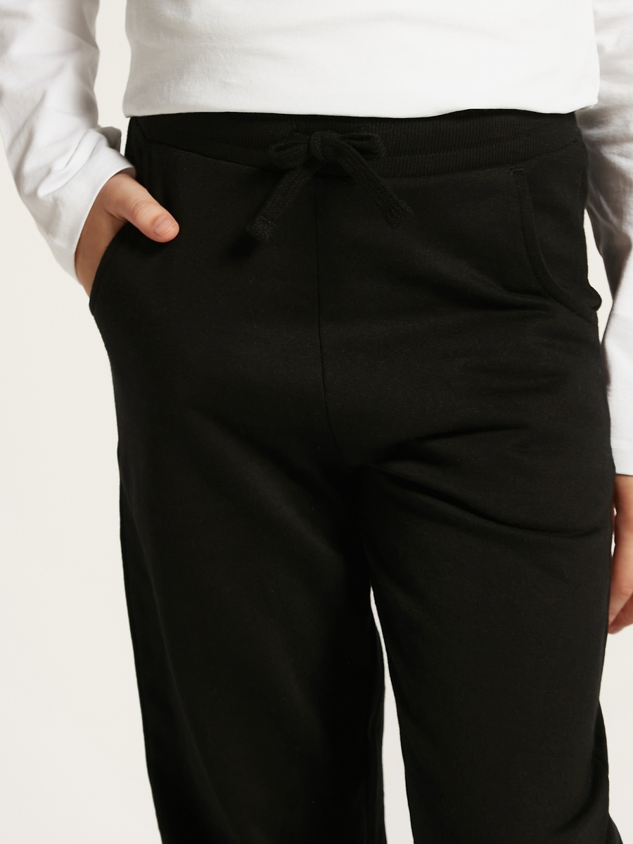 Solid Joggers with Drawstring Closure and Pockets