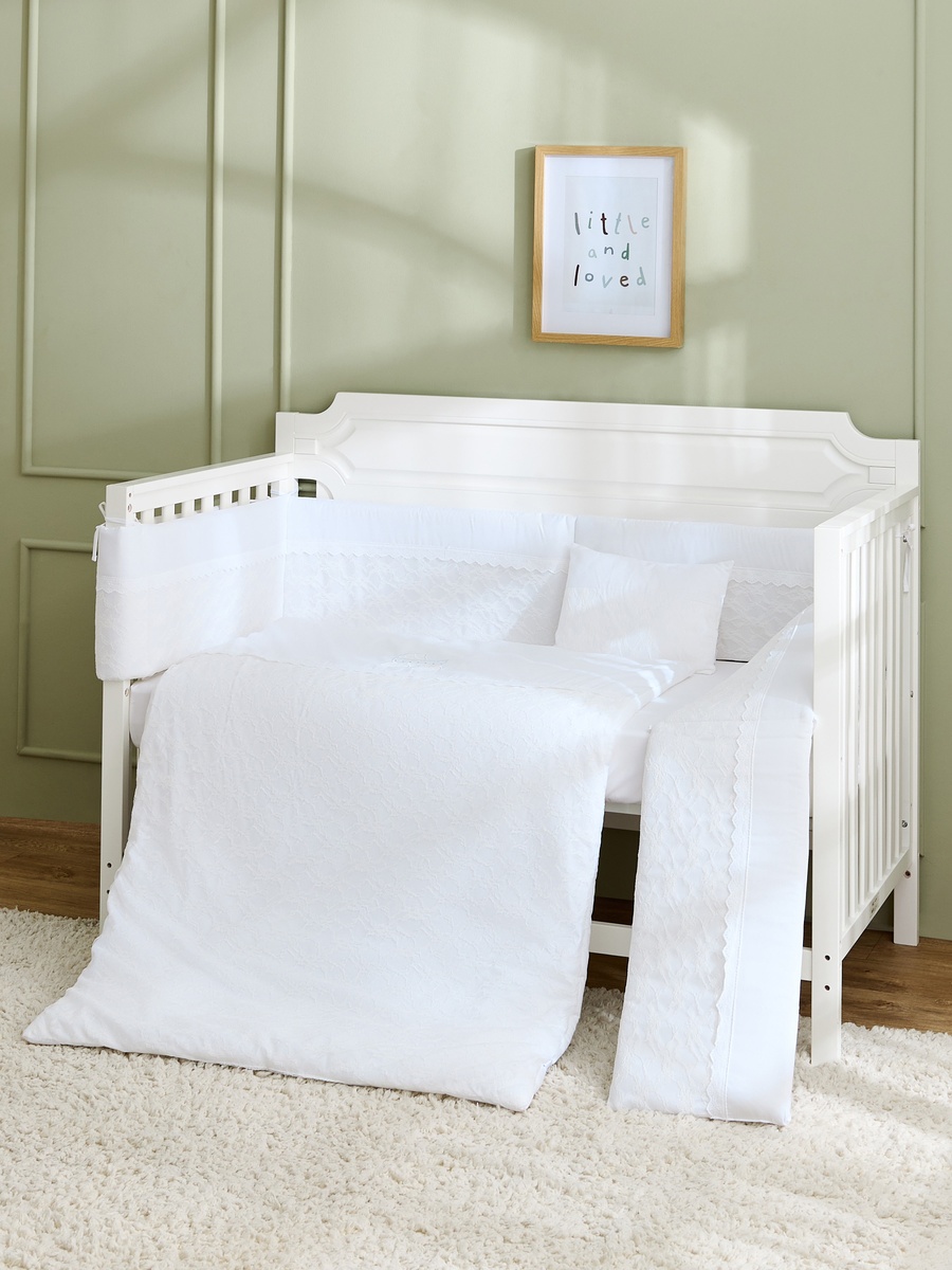 Baby Bedding Set with Lace Trim