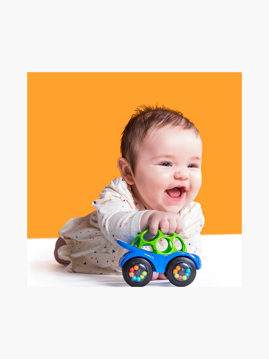 Car Rattle and Roll Peg Toy