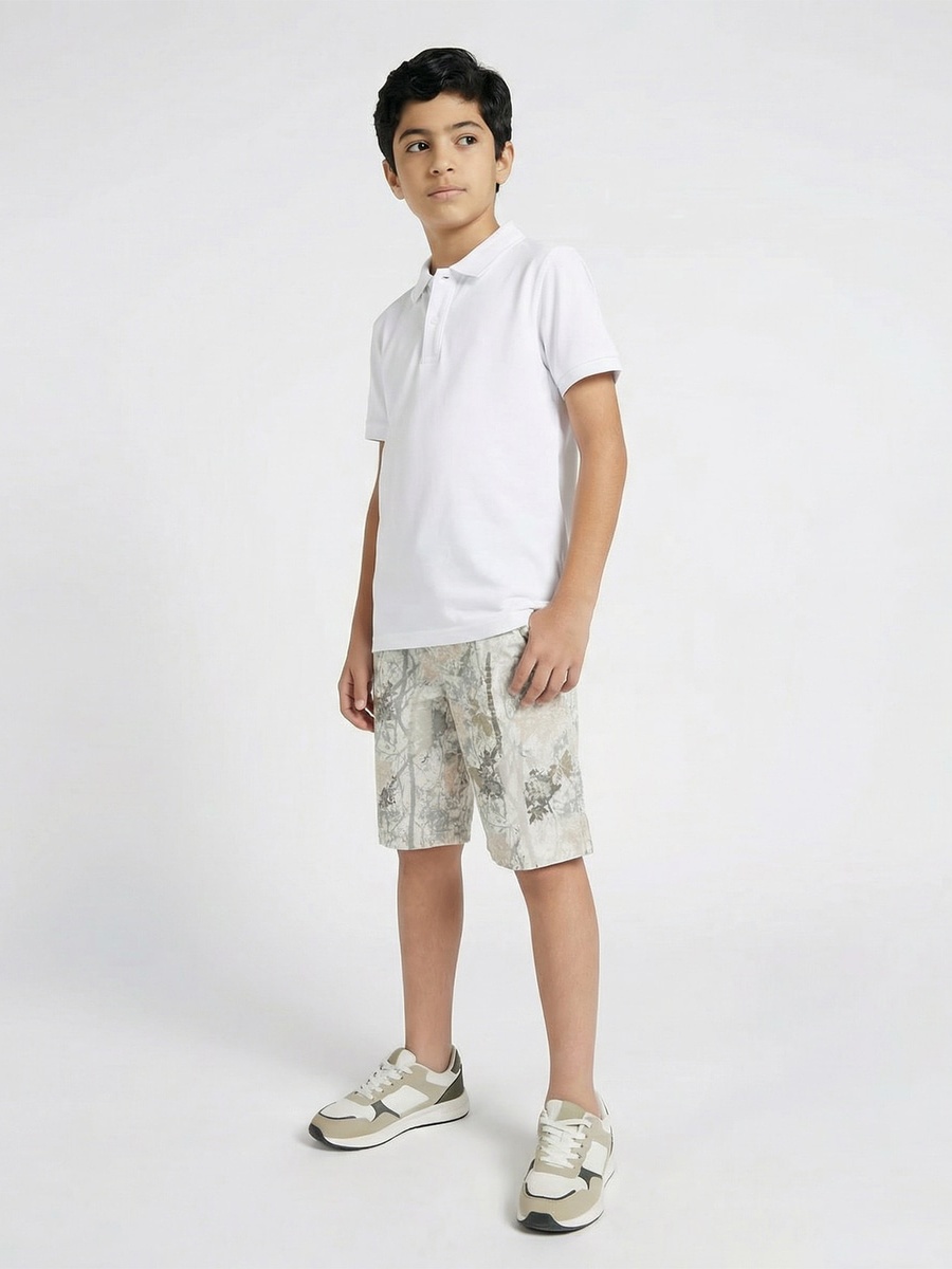 Buttoned Waist Shorts with Pockets