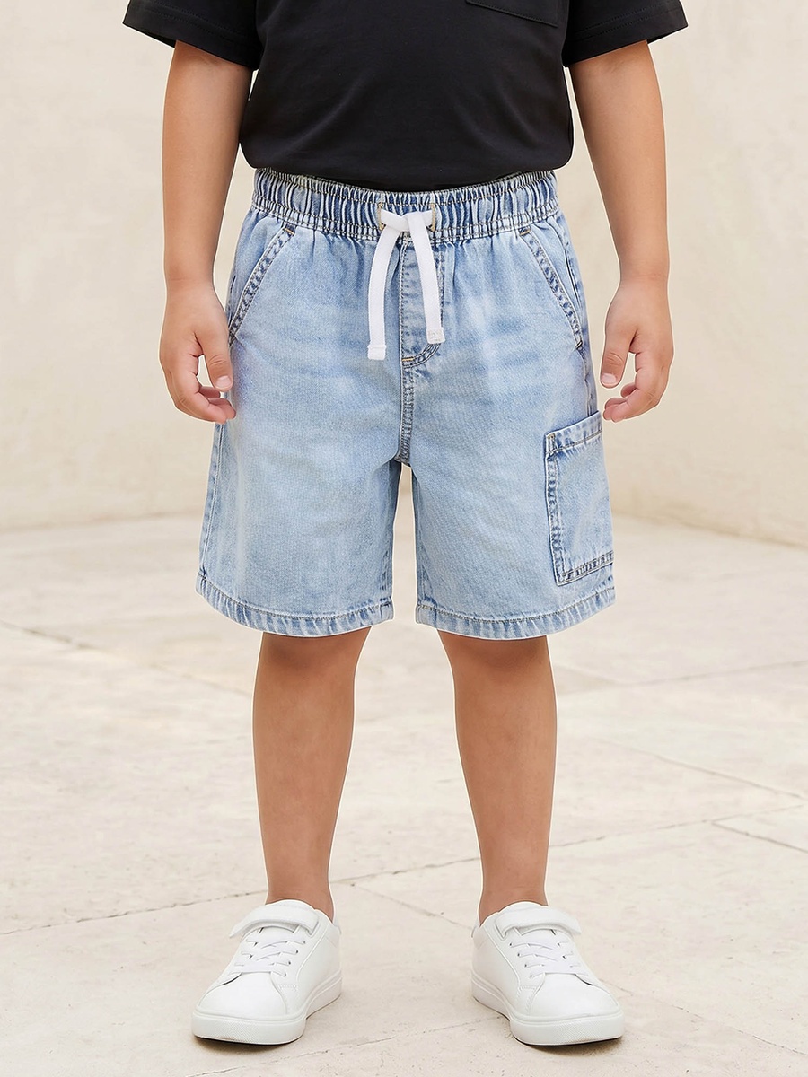 Knee Length Mid-Rise Denim Shorts with Pockets