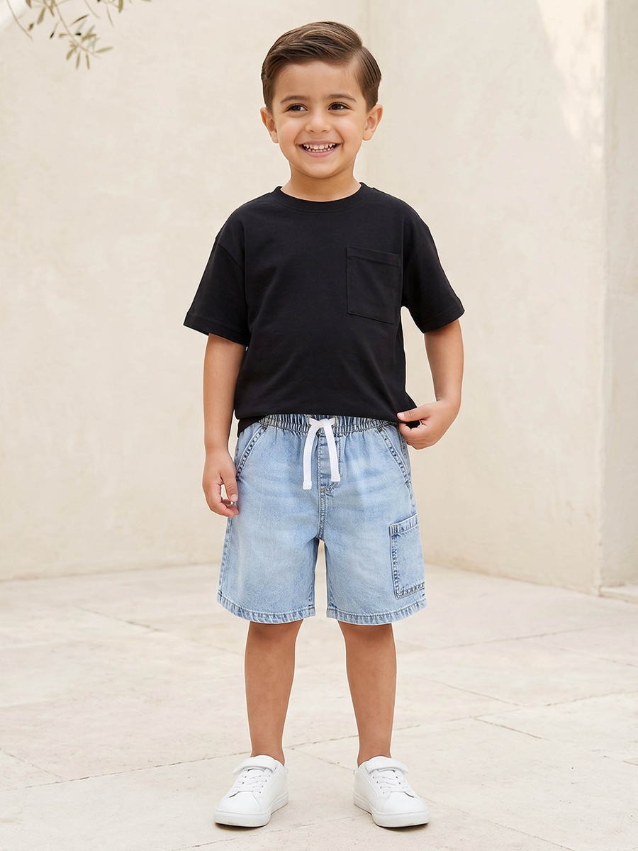 Knee Length Mid-Rise Denim Shorts with Pockets