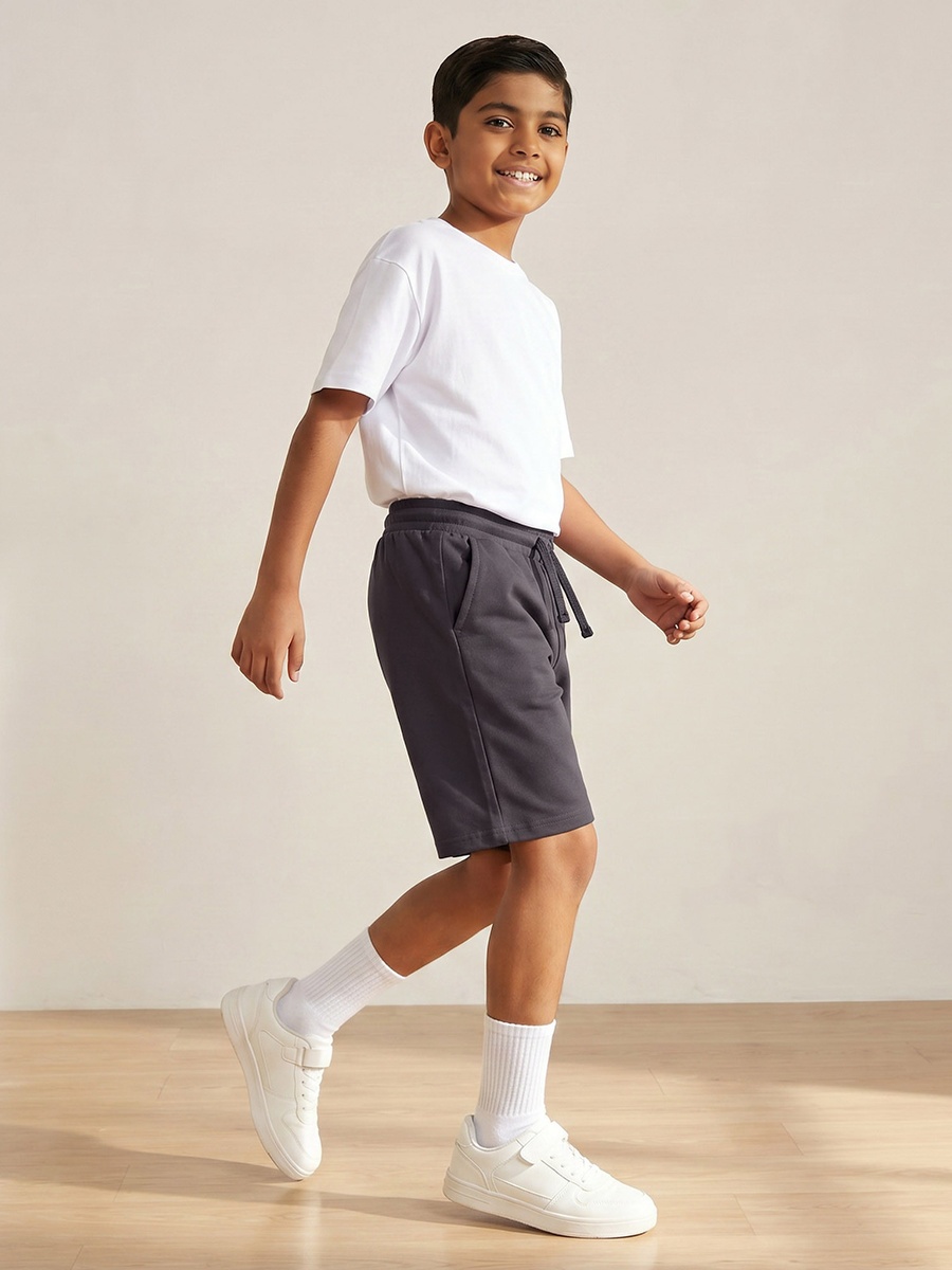 Solid Shorts with Drawstring Closure and Pockets