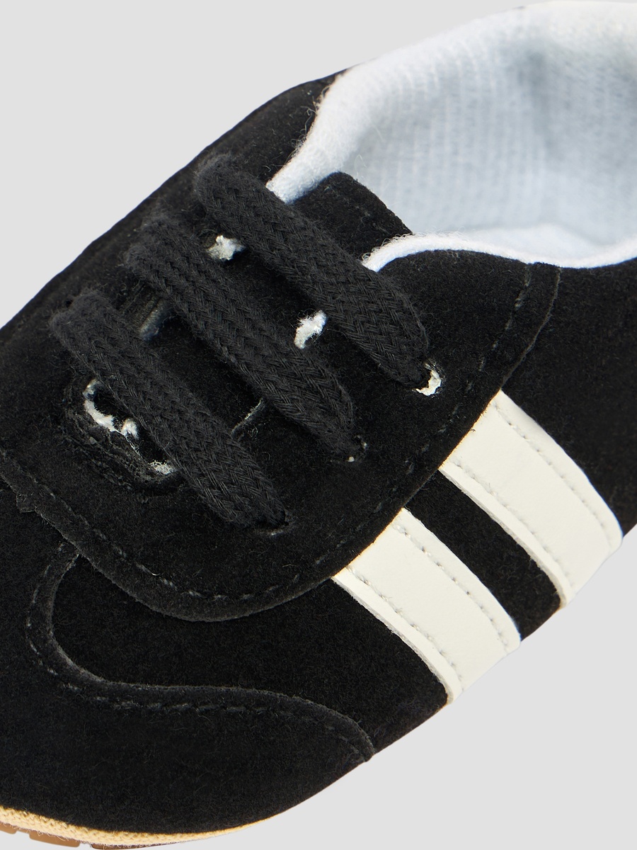 Booties with Pull Tabs