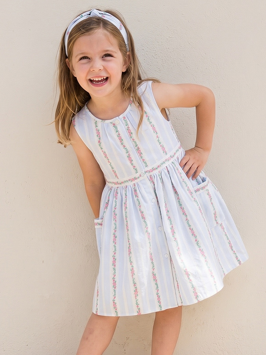 Round Neck Sleeveless Knee Length A-Line Dress with Floral Embroidery