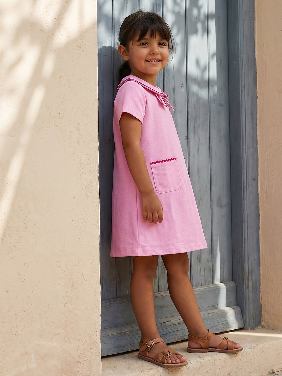 Peter Pan Collar Short Sleeves Knee Length A-Line Dress with Pockets