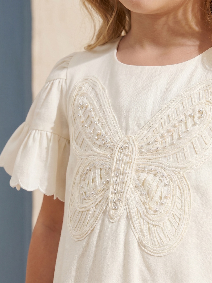 Round Neck Short Sleeves Knee Length A-Line Dress with Butterfly Applique