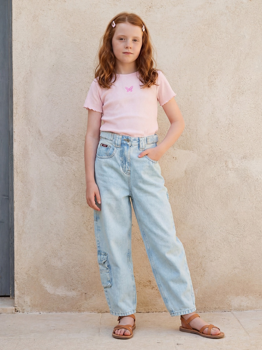 Balloon Fit Jeans with Pockets