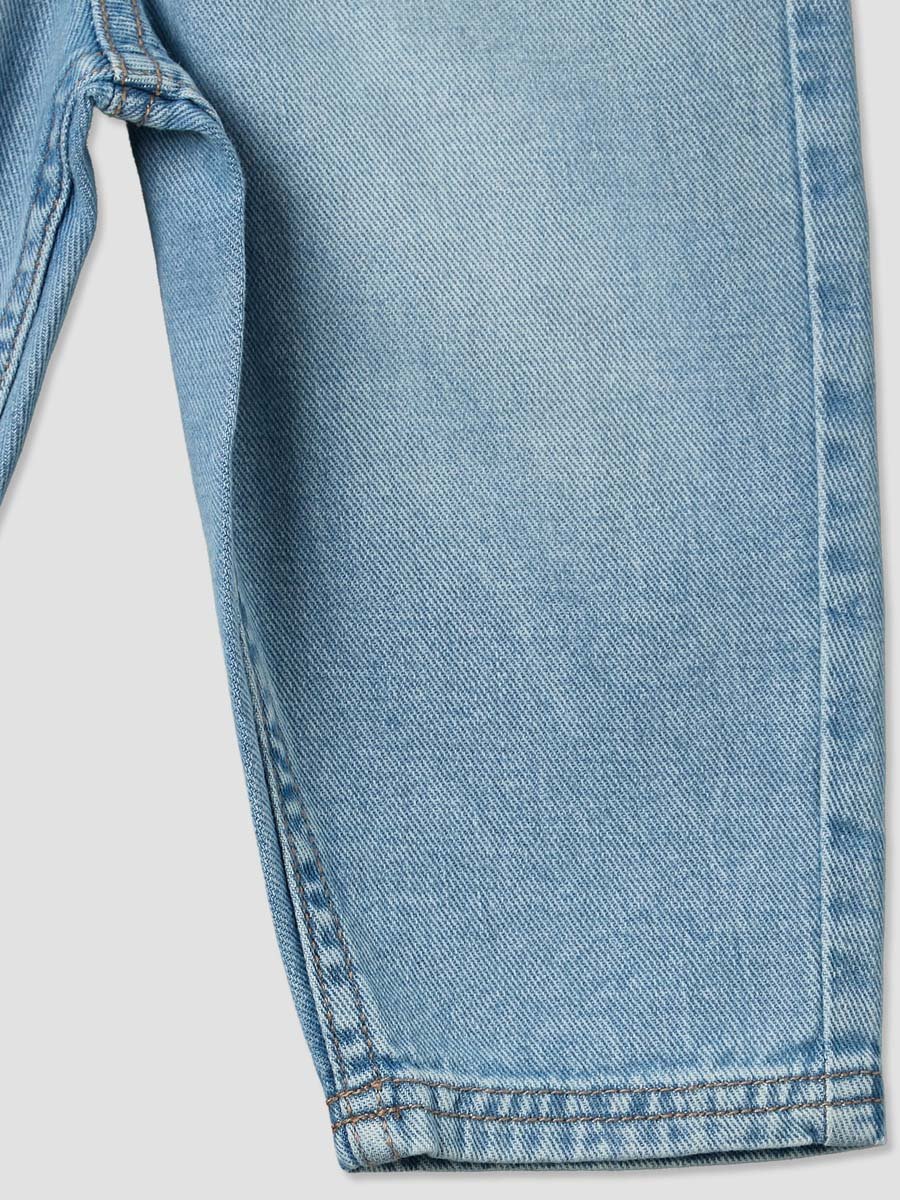 Mid-Rise Jeans with Pockets