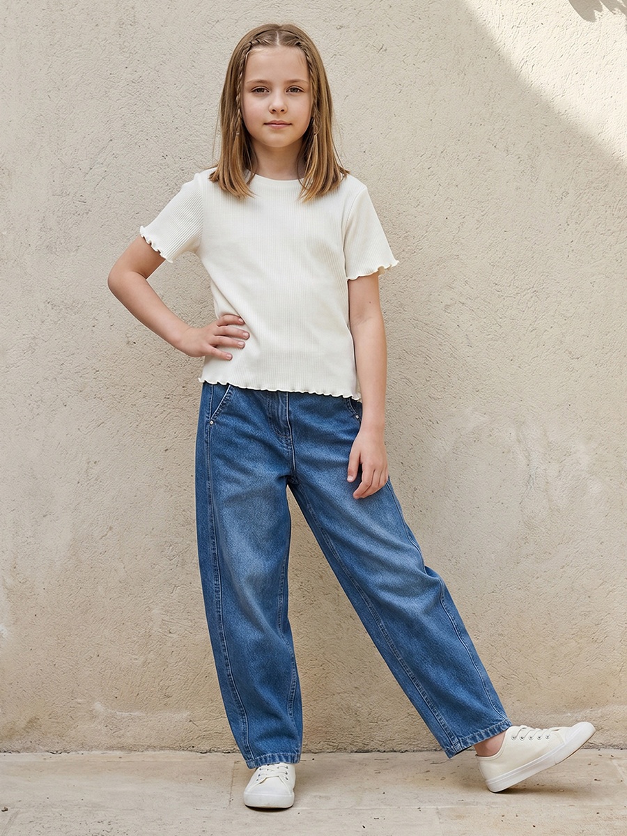 Button Closure Regular Fit Jeans with Pockets