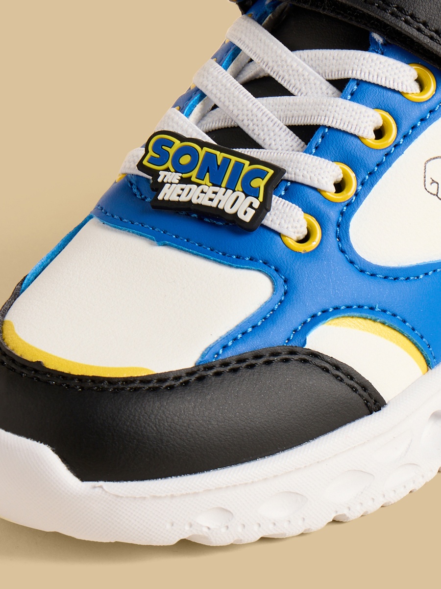 Sonic the Hedgehog Sports Shoes with Hook and Loop Closure
