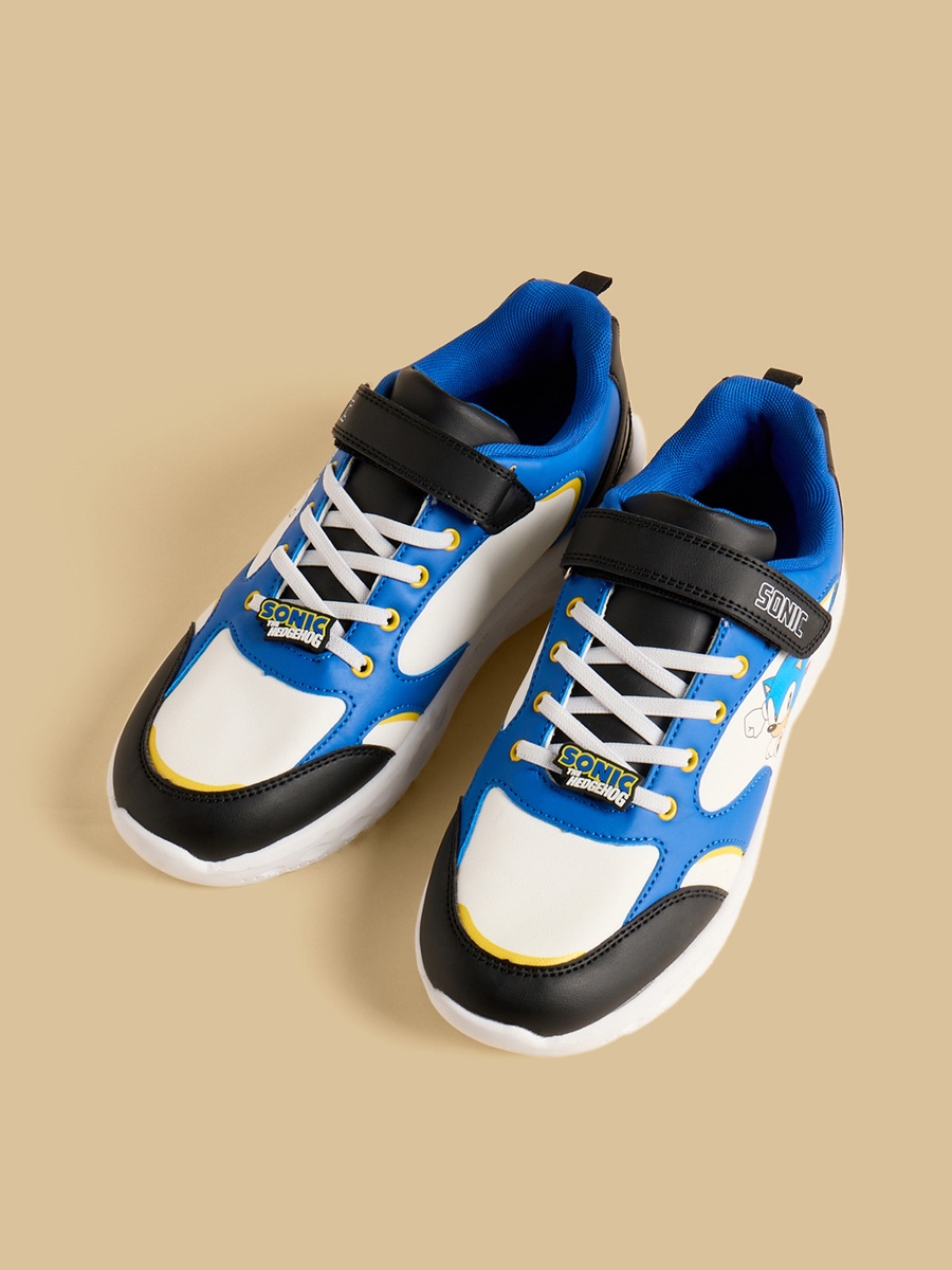Sonic the Hedgehog Sports Shoes with Hook and Loop Closure